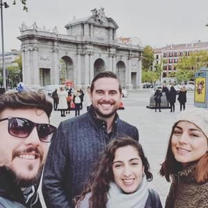 Meet your Posher, Ale